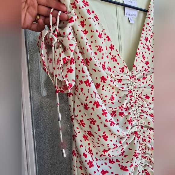 C/MEO Collective Red and Cream Puff Sleeve Sundress - Picture 14 of 16